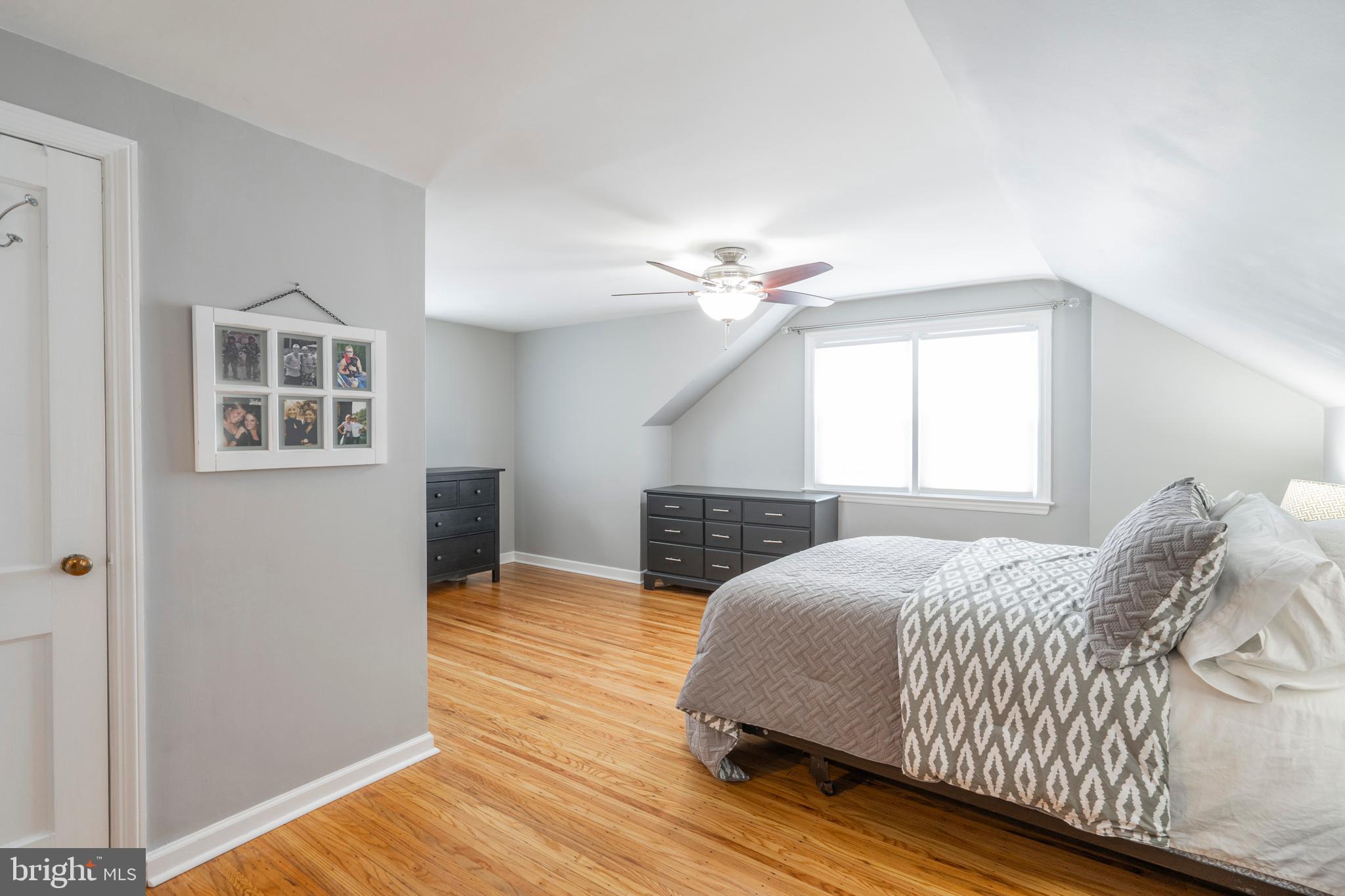 129 Glendale Road Havertown, PA 19083 - Photo 22 of 52 Master Bedroom