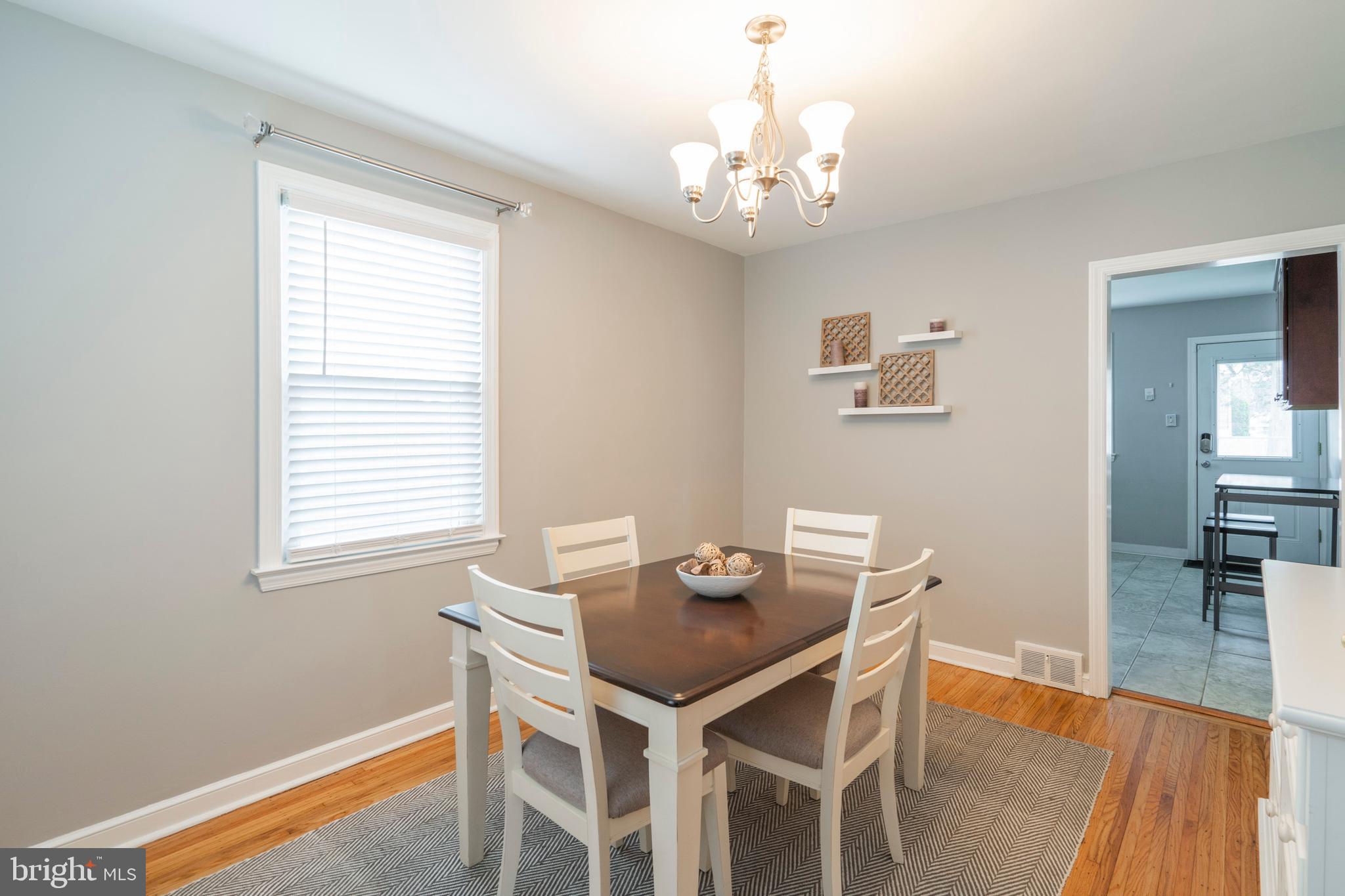 129 Glendale Road Havertown, PA 19083 - Photo 9 of 52 Dining Room