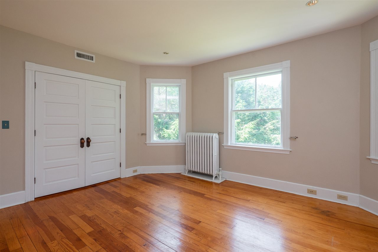 31 Maple Road North Hampton, NH 03862 - Photo 32 of 40