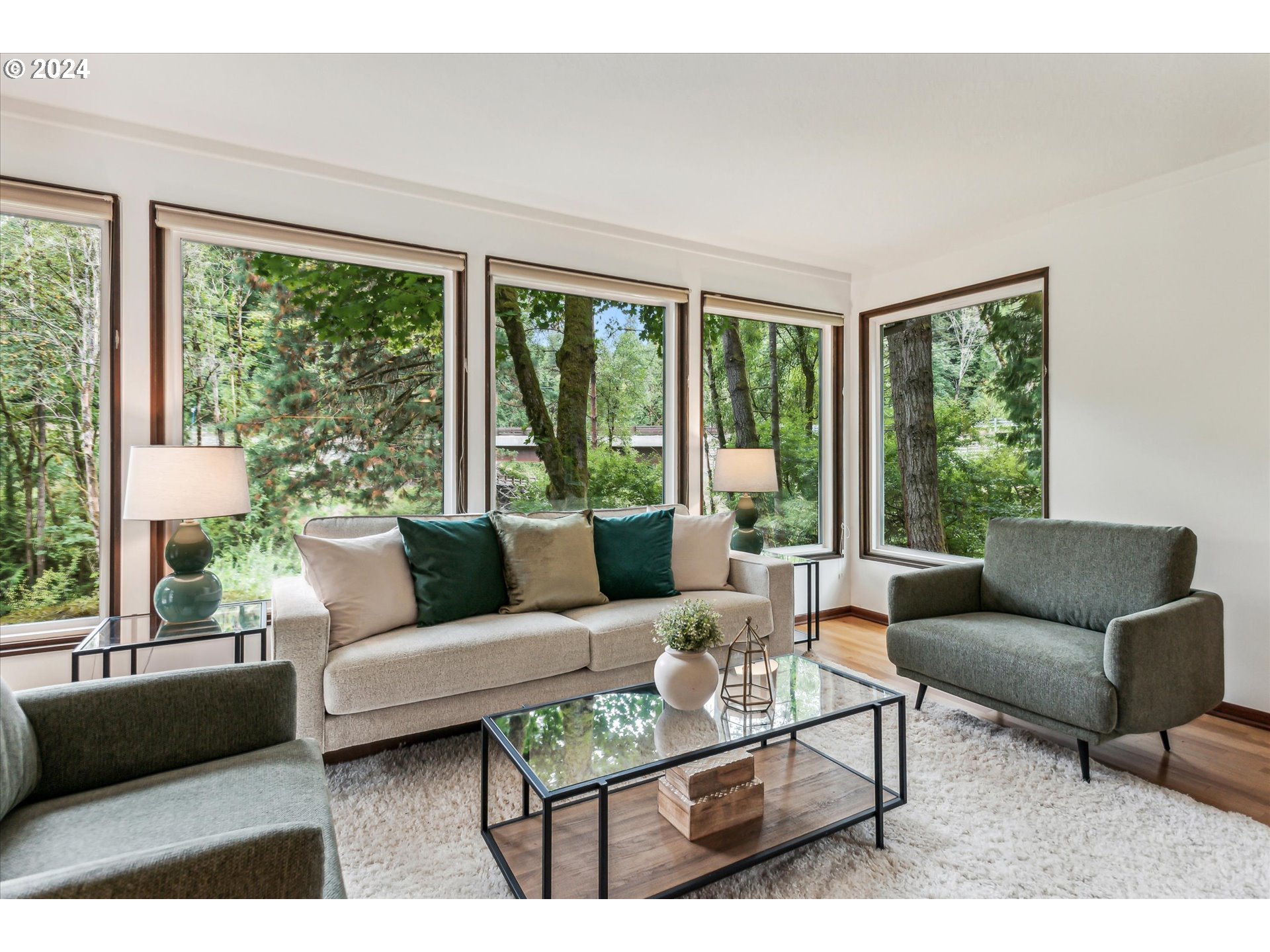 10750 Southwest Boones Ferry Road Portland, OR 97219 - Photo 8 of 41 Gallery Image 8