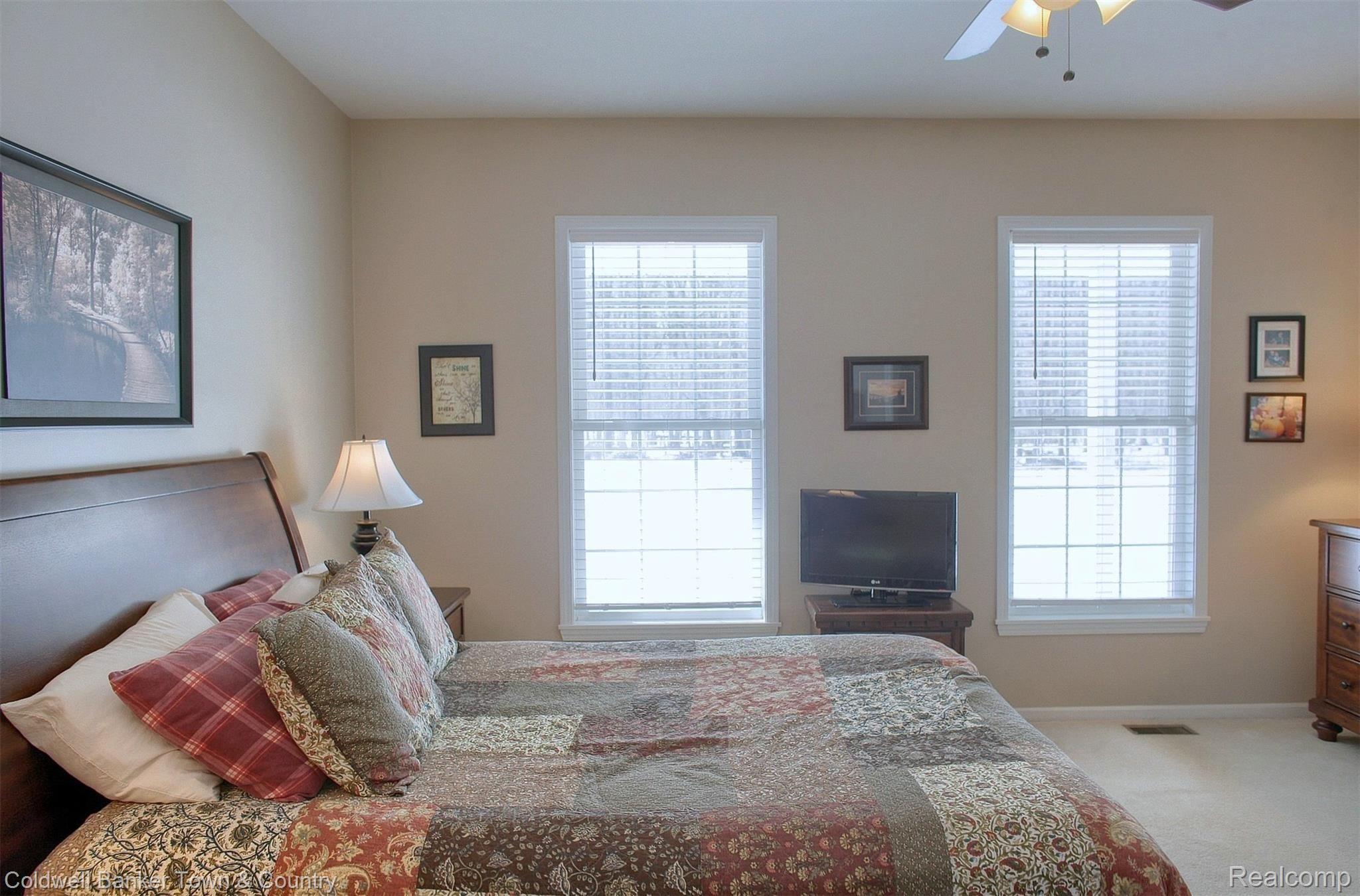 10227 White Road Linden, MI 48451 - Photo 17 of 43 Master-Bedroom-2nd-View (4).jpg