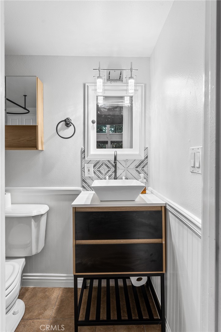 2371 Spring Oak Drive Running Springs, CA 92382 - Photo 17 of 26