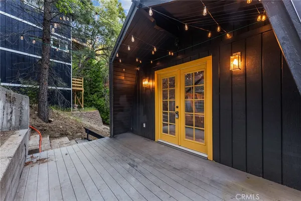 $2,200 | 2371 Spring Oak Drive, Running Springs, CA 92382