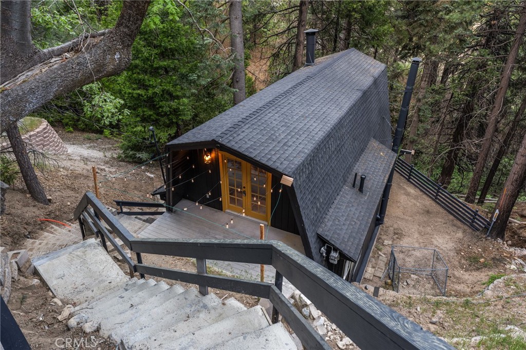 2371 Spring Oak Drive Running Springs, CA 92382 - Photo 8 of 26