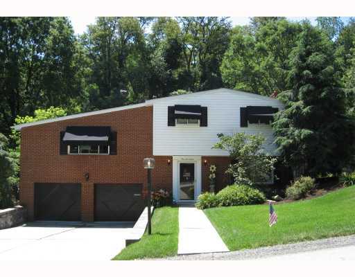 117 Kingsdale Road Churchill, PA 15221 - Photo 1 of 8 Exterior Front.