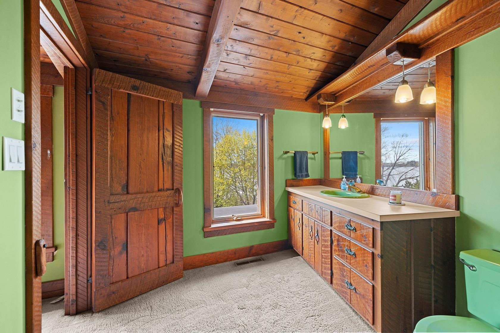 2512 Riverside Drive Green Bay, WI 54301 - Photo 54 of 79