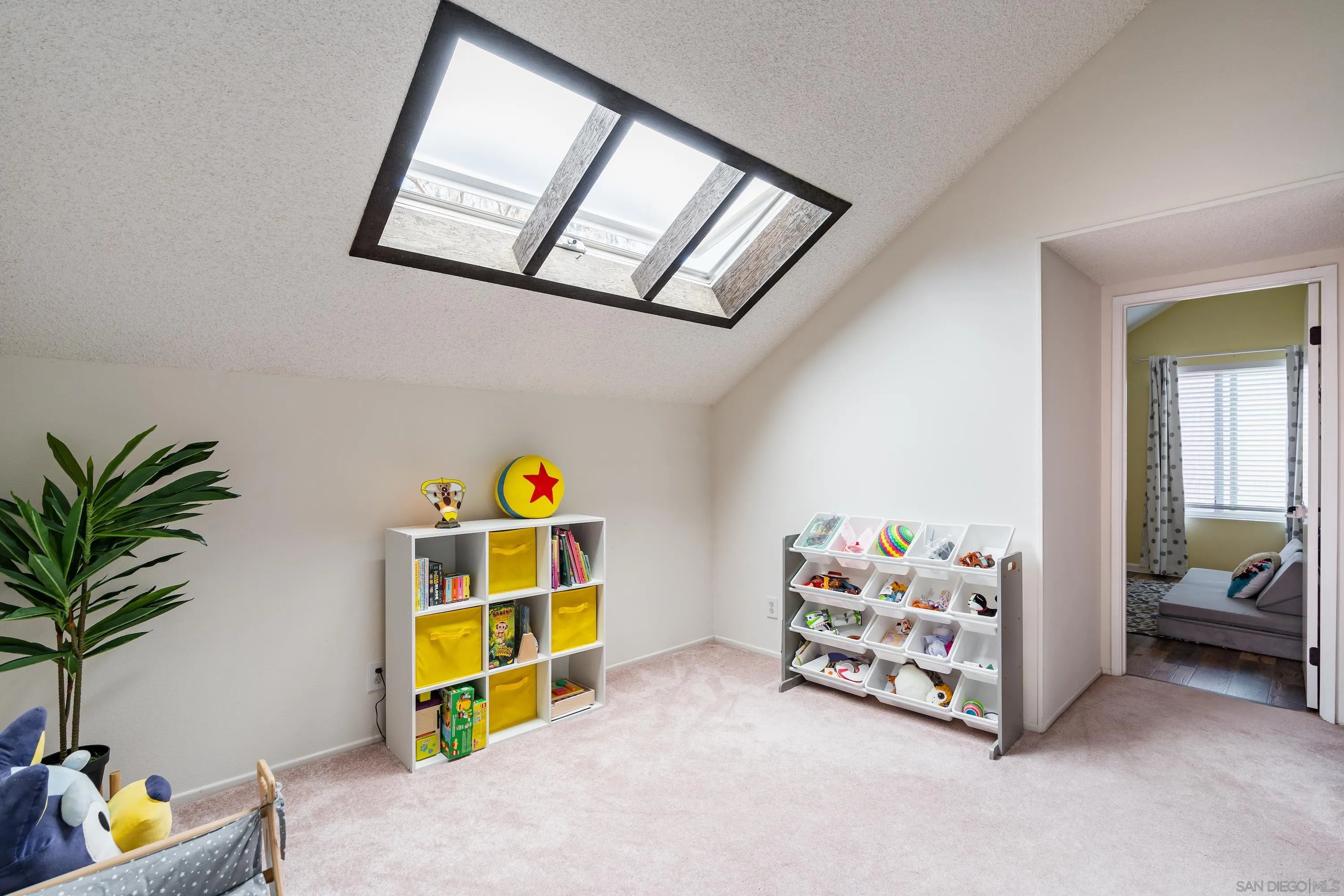 4166 Kimberly Lane Oceanside, CA 92056 - Photo 17 of 25 a room with toys and a table