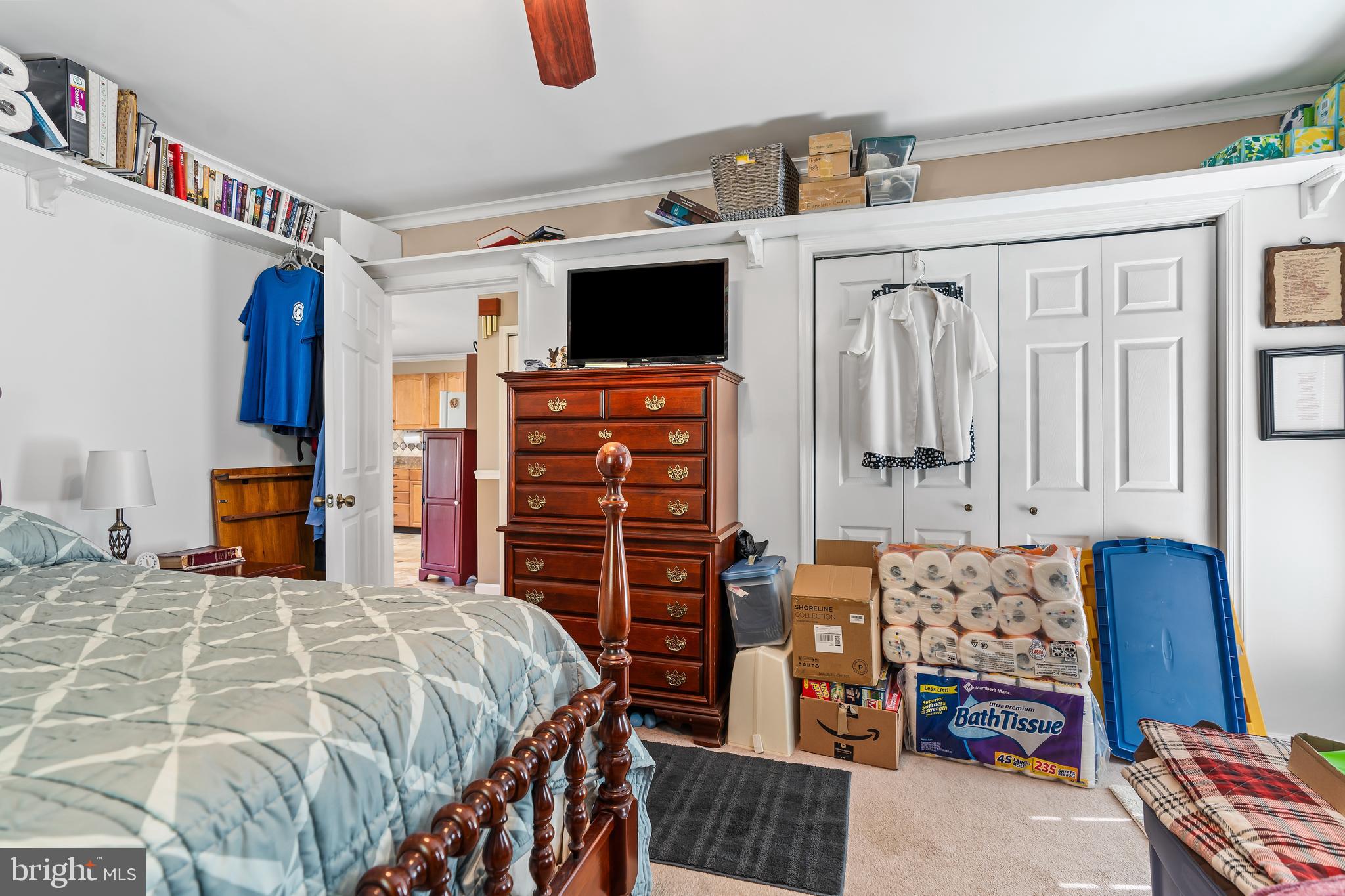14433 Hicksville Road Clear Spring, MD 21722 - Photo 23 of 69 In-law suite bedroom