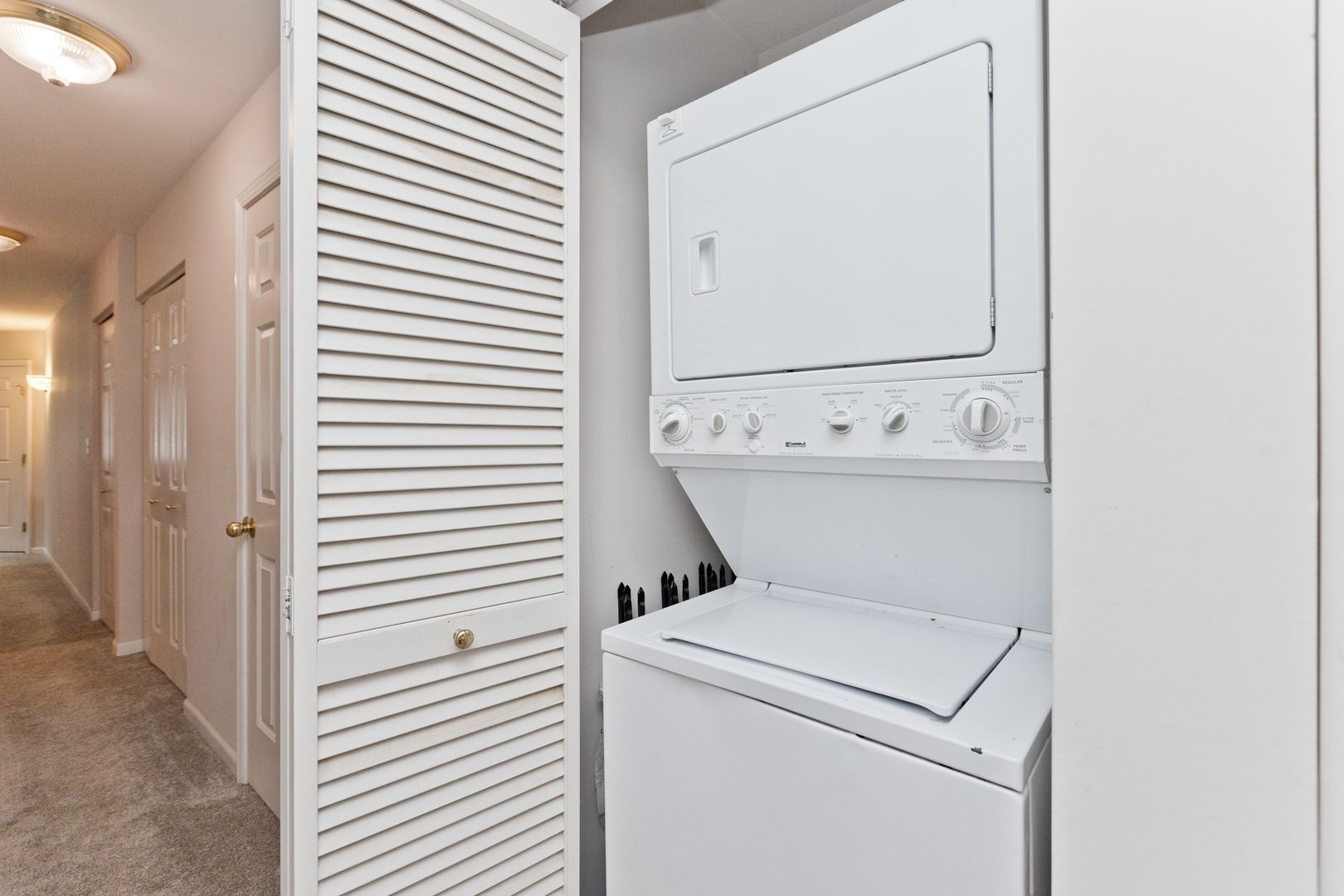 1156 North Howe Street, Unit B Chicago, IL 60610 - Photo 13 of 13