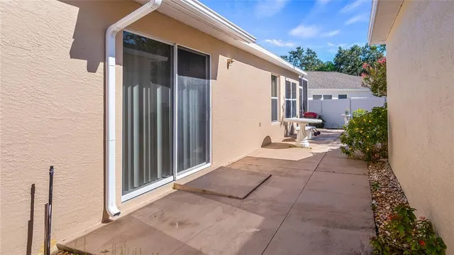 view of outdoor space and yard