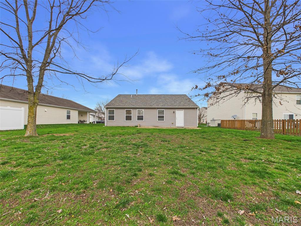 367 Falling Leaf Way Mascoutah, IL 62258 - Photo 27 of 31