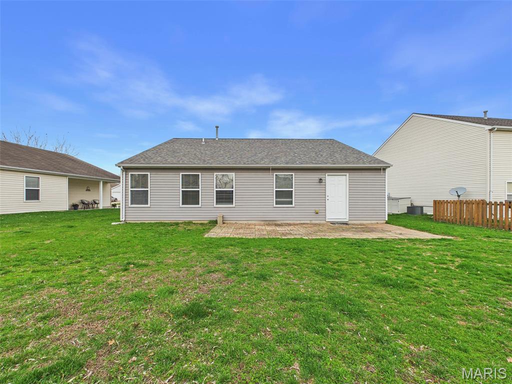 367 Falling Leaf Way Mascoutah, IL 62258 - Photo 28 of 31