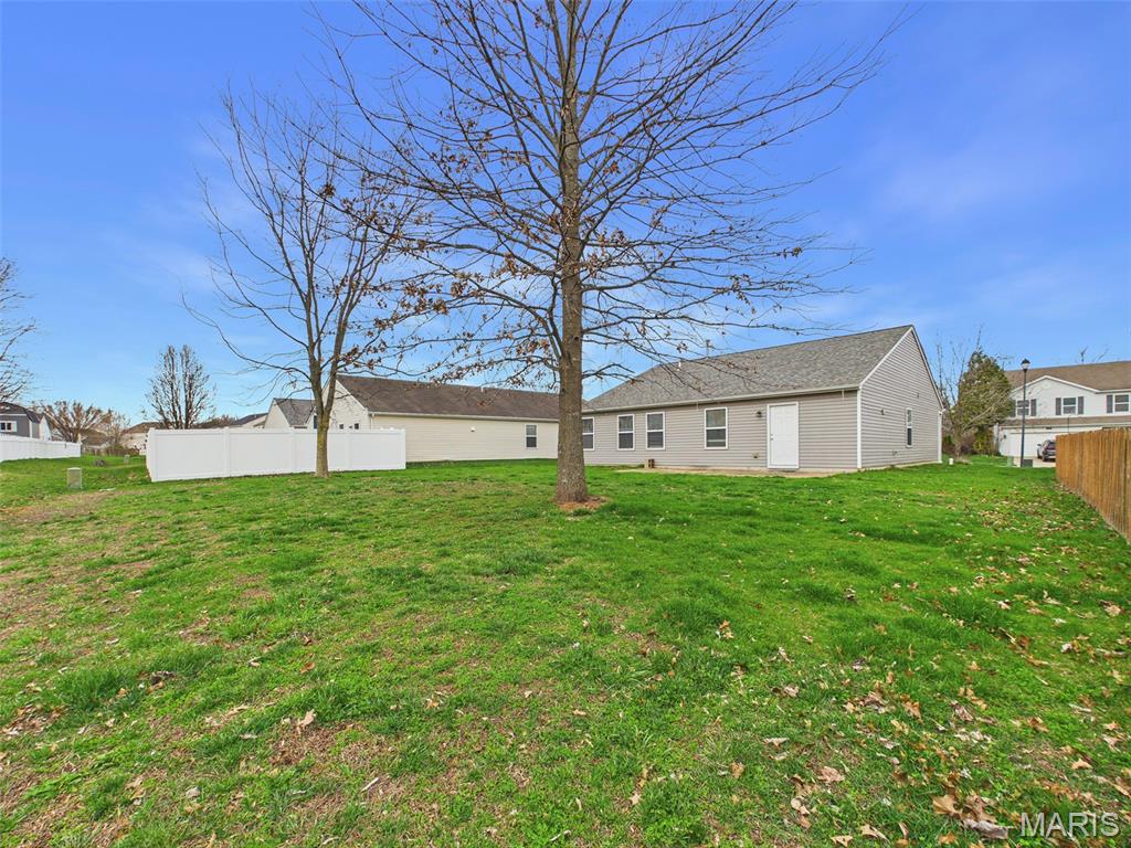 367 Falling Leaf Way Mascoutah, IL 62258 - Photo 30 of 31