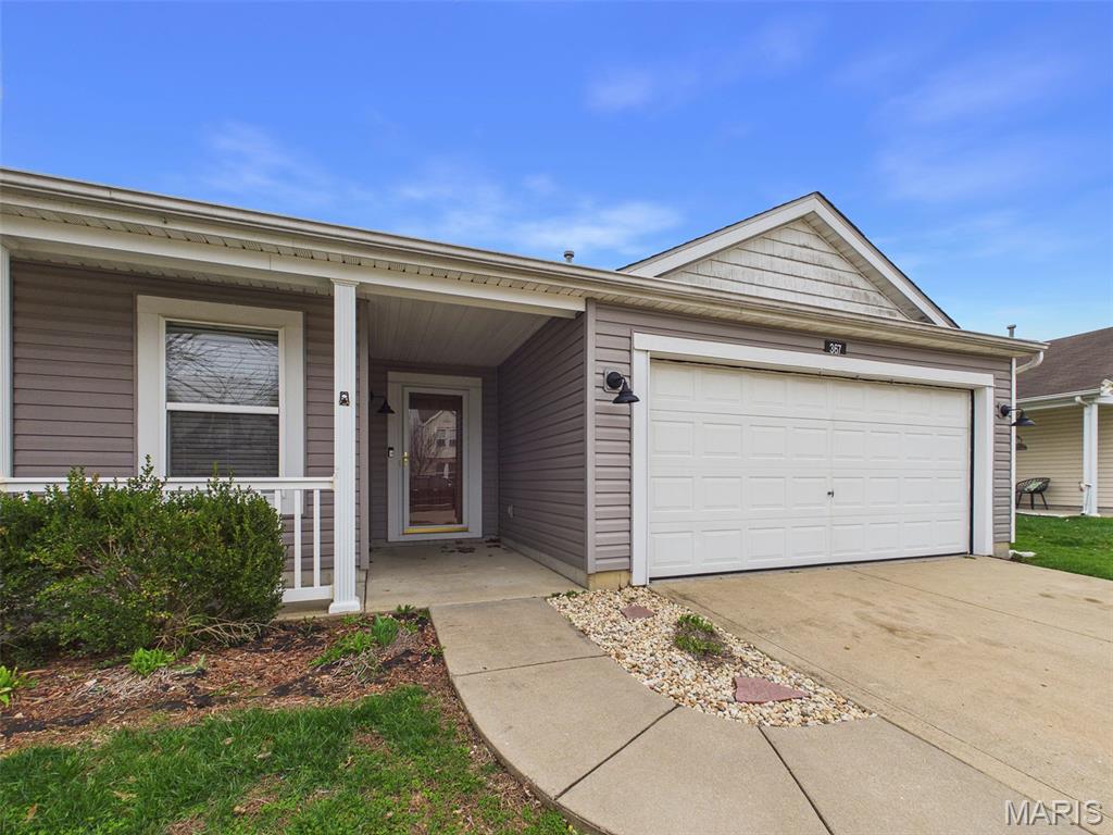 367 Falling Leaf Way Mascoutah, IL 62258 - Photo 4 of 31