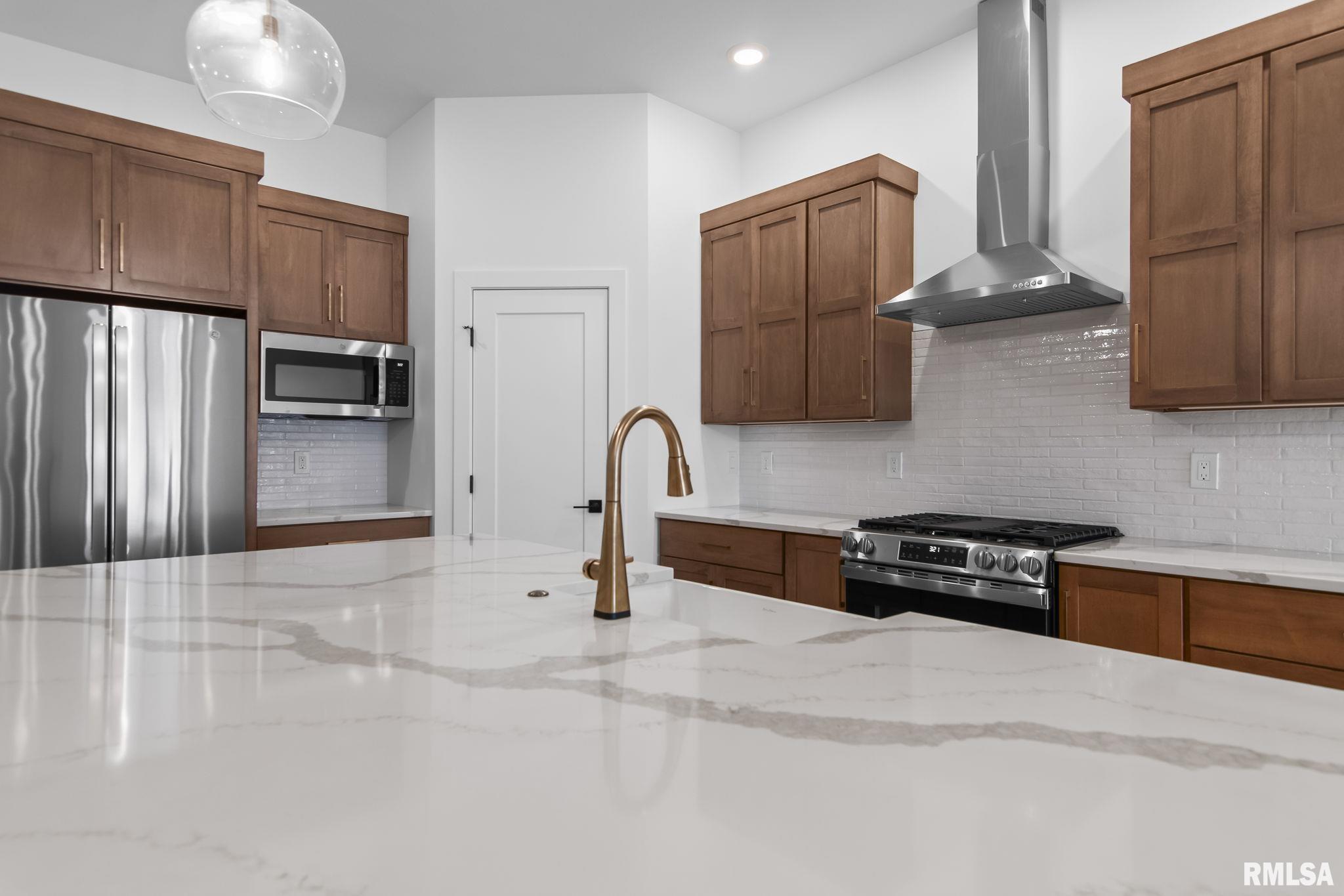 4620 Tess Drive Springfield, IL 62711 - Photo 10 of 35