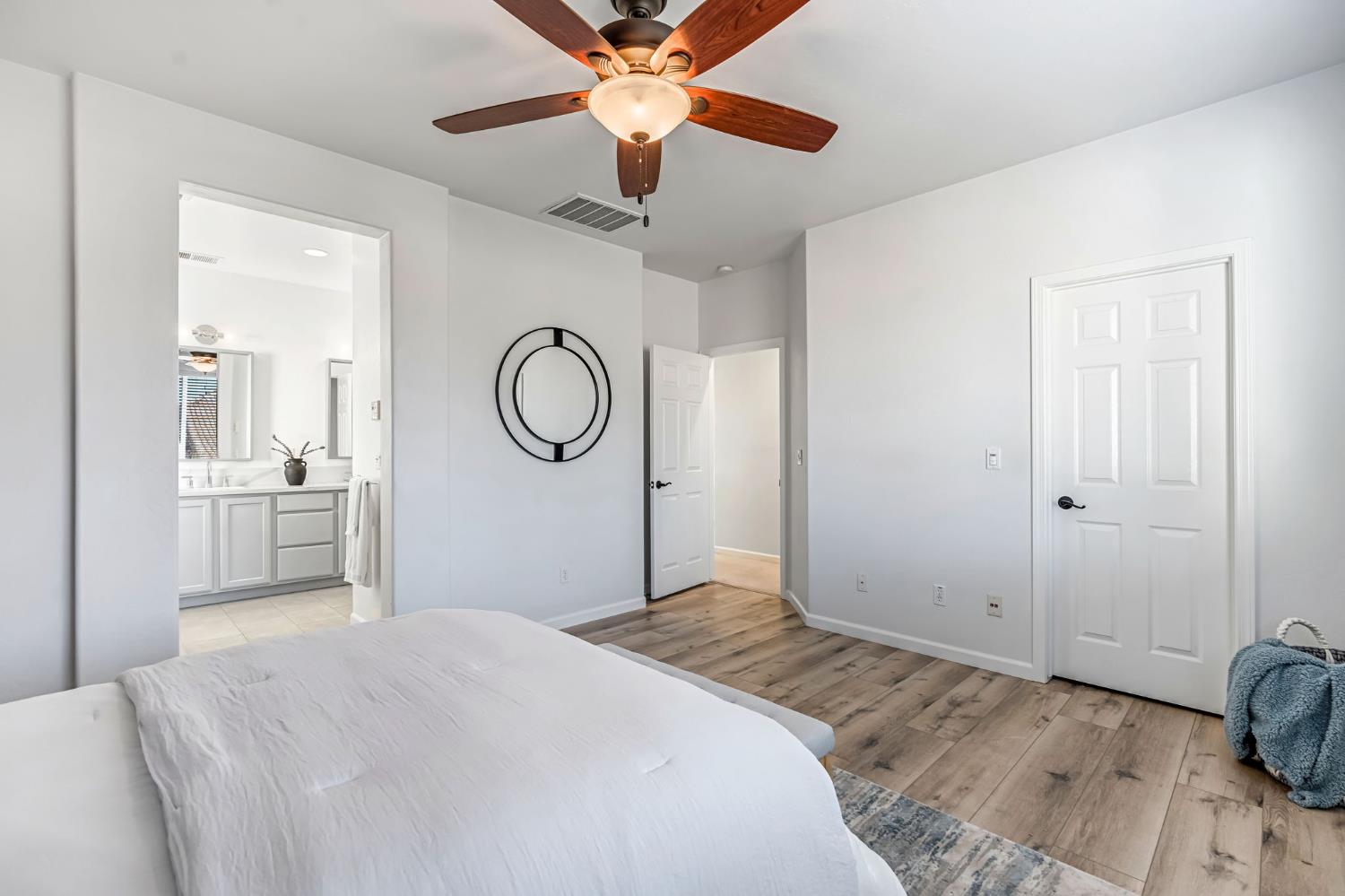 1856 North La Rue Lane Clovis, CA 93619 - Photo 32 of 37