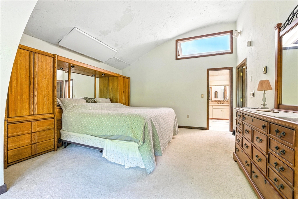 182 County Road Plympton, MA 02367 - Photo 16 of 35
