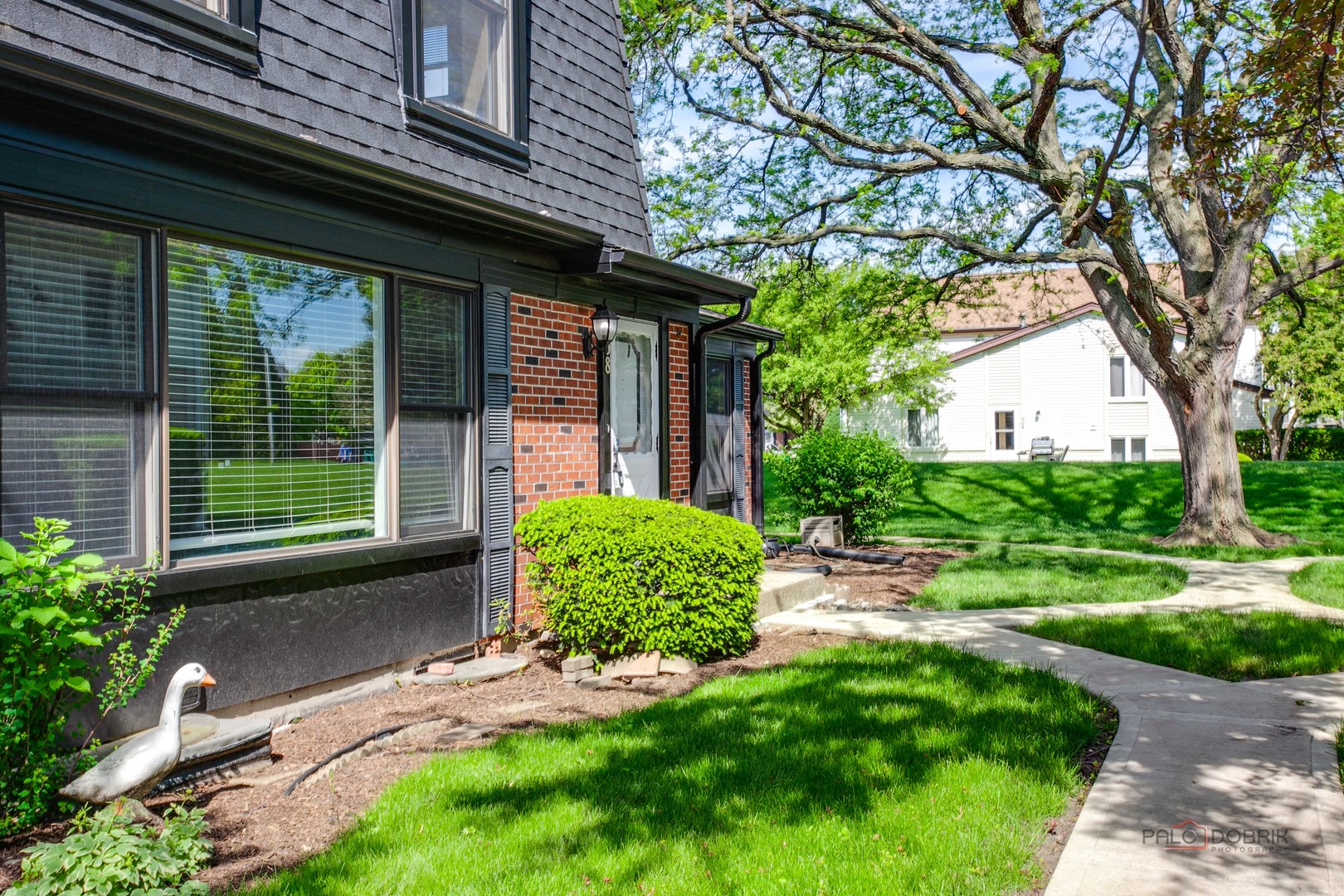 838 Inverrary Lane, Unit 838 Deerfield, IL 60015 - Photo 2 of 20