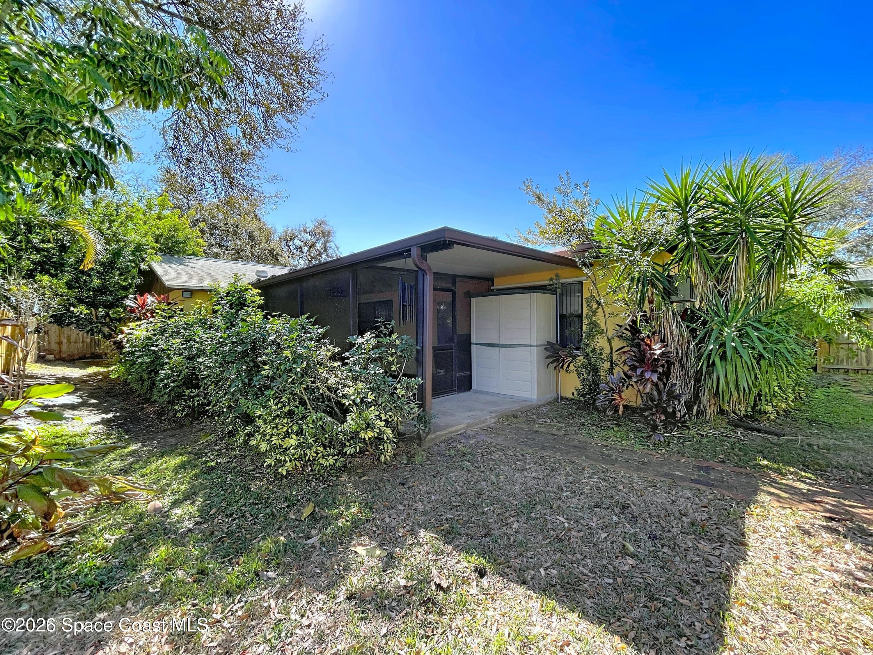 9591 128th Terrace North Largo, FL 33773 - Photo 13 of 90 011-9591-128th-terr-n_00105_original