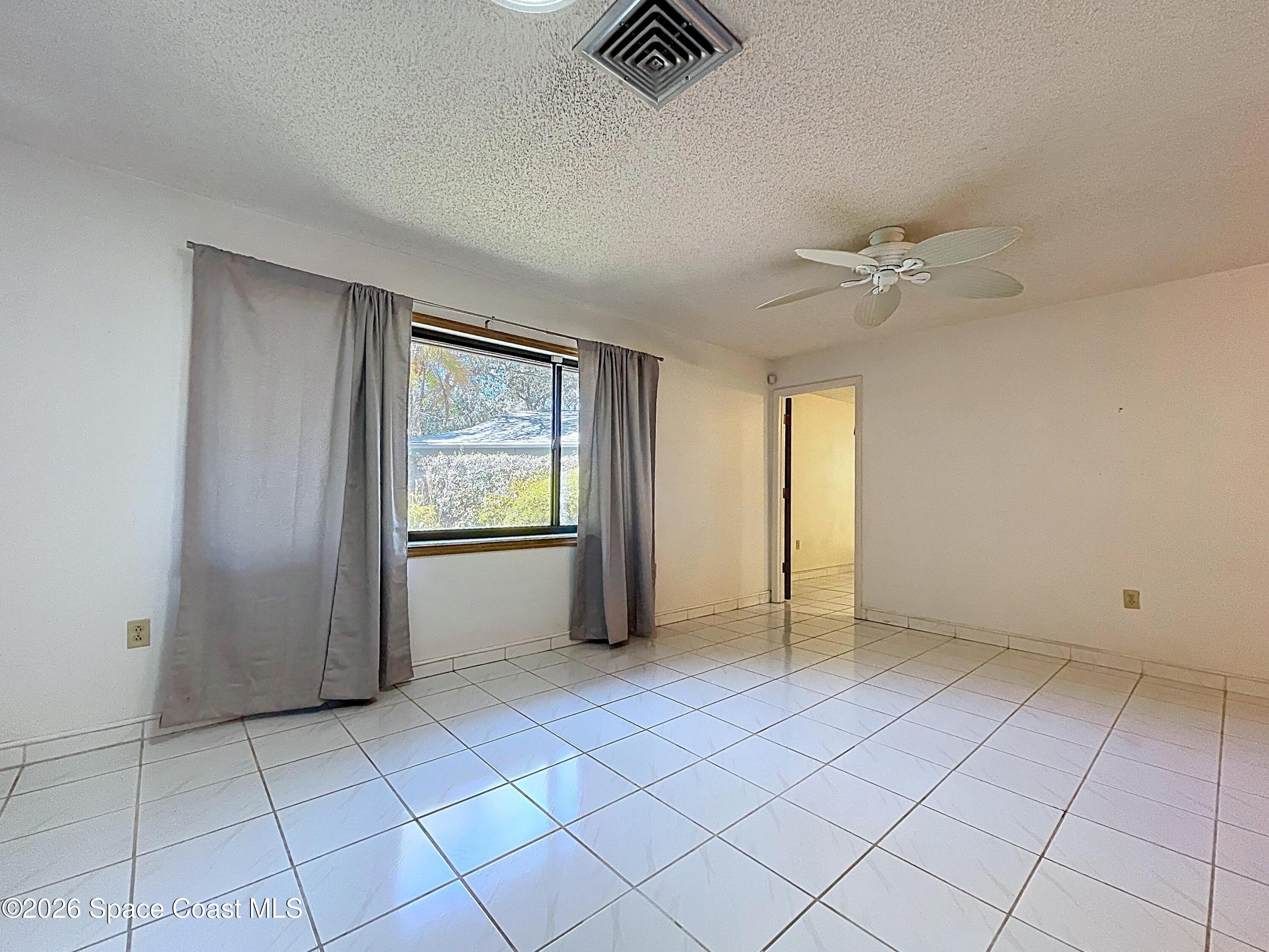 9591 128th Terrace North Largo, FL 33773 - Photo 22 of 90 020-9591-128th-terr-n_00026_original