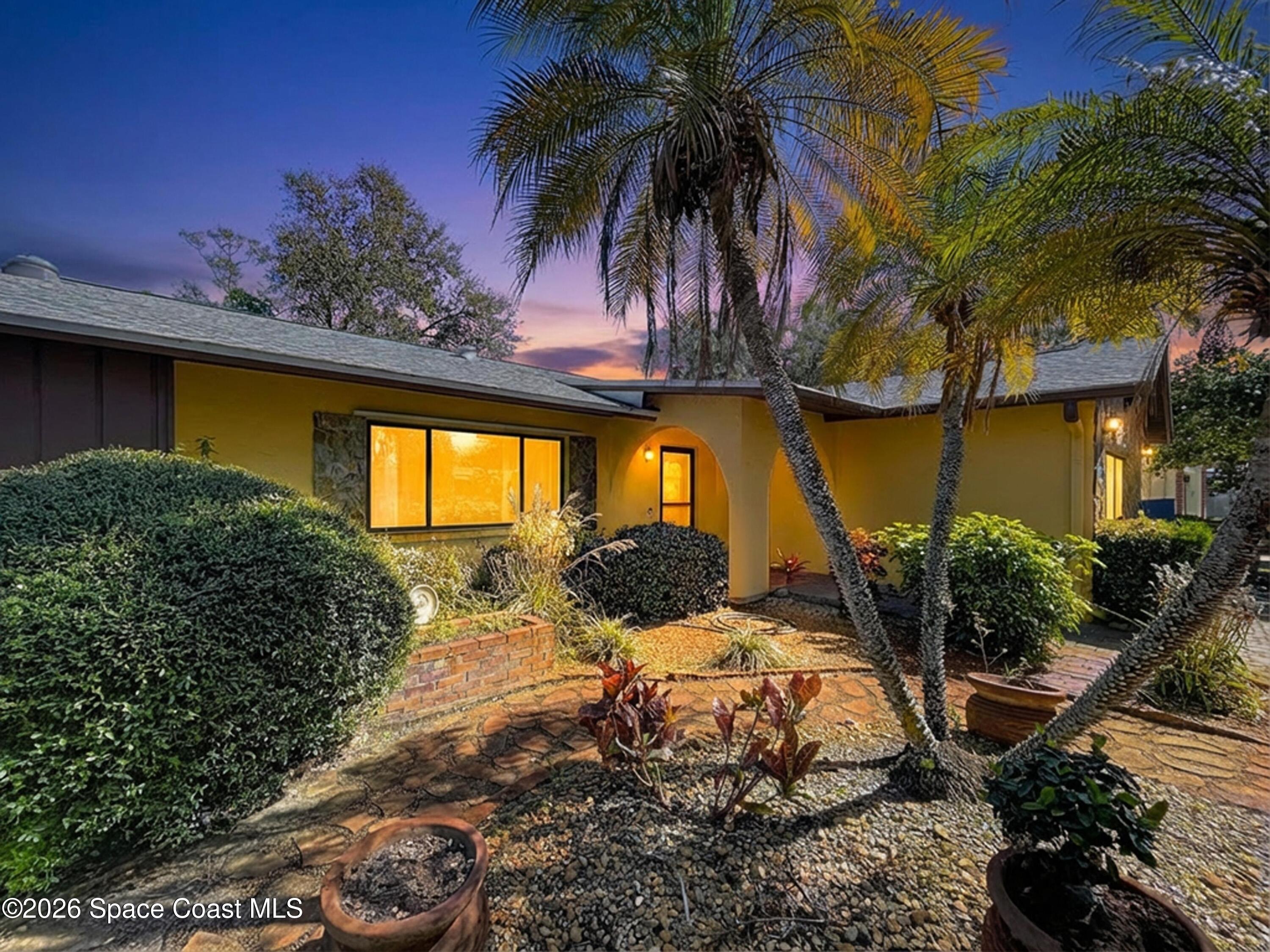 9591 128th Terrace North Largo, FL 33773 - Photo 4 of 90 002-t9591-128th-terr-n_00113_original