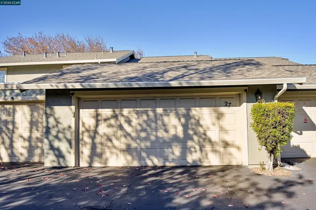 $575,000 | 5333 Park Highlands Boulevard, Unit 27, Concord, CA 94521