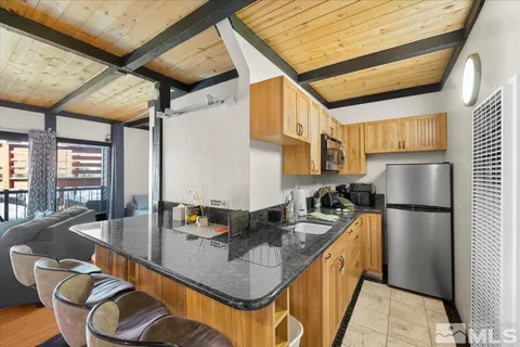 $274,900 | 331 Tramway Drive, Unit 10, Stateline, NV 89449