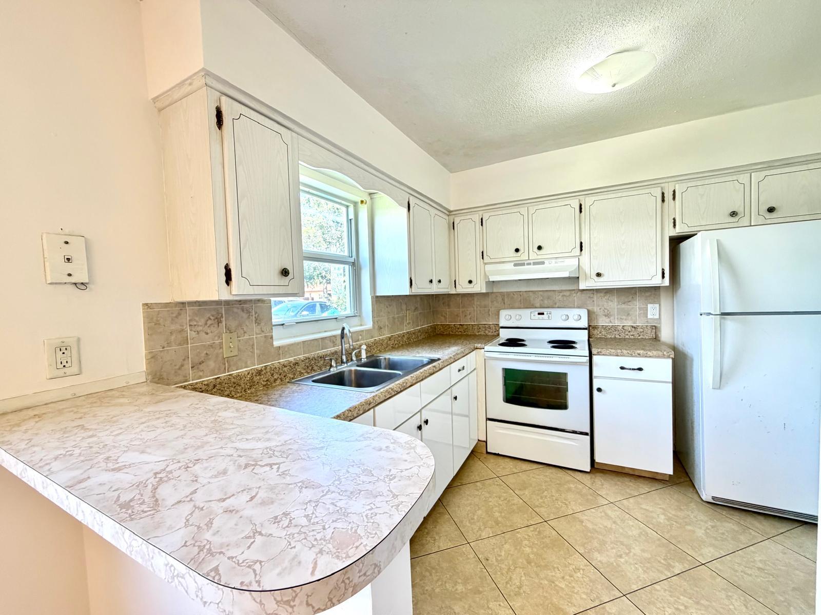 4731 Northeast 21st Terrace, Unit 2 Lighthouse Point, FL 33064 - Photo 25 of 29 74849574-ea18-4815-bb27-8f753d594dd7