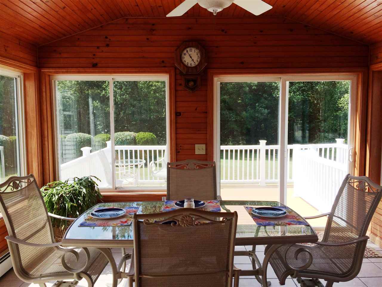 74 Scobie Pond Road Derry, NH 03038 - Photo 8 of 23