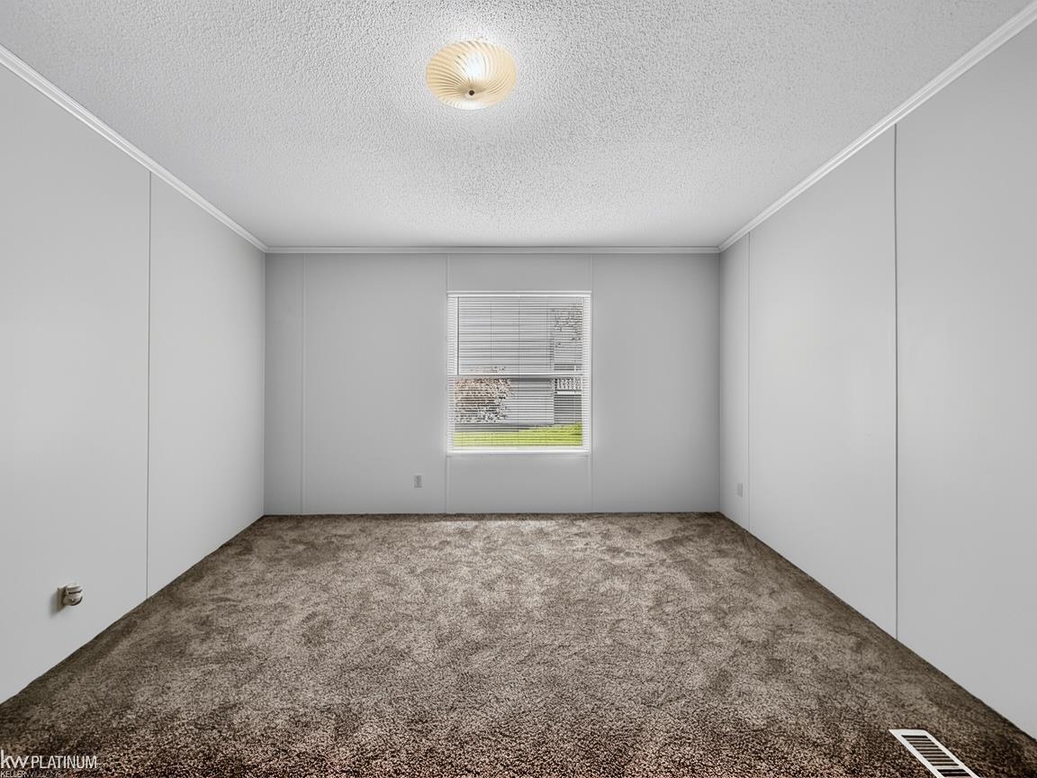 12370 St James Court Romeo, MI 48065 - Photo 15 of 24