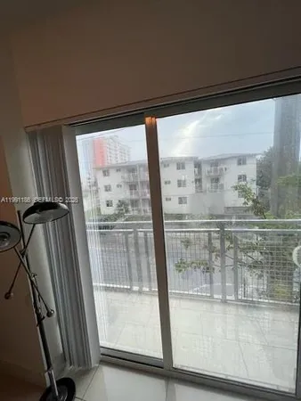 $1,600 | 2300 Northwest 7th Street, Unit 201, Miami, FL 33125