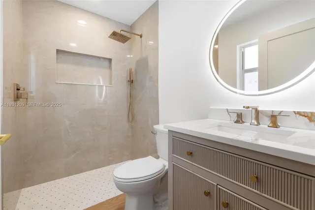 $3,600 | 102 Southwest 13th Avenue, Delray Beach, FL 33444