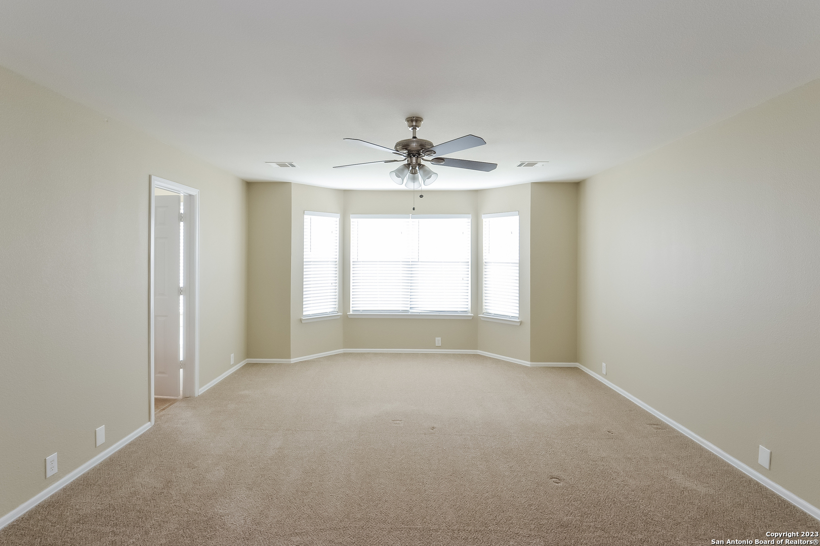 9522 Ascending Converse, TX 78109 - Photo 8 of 15