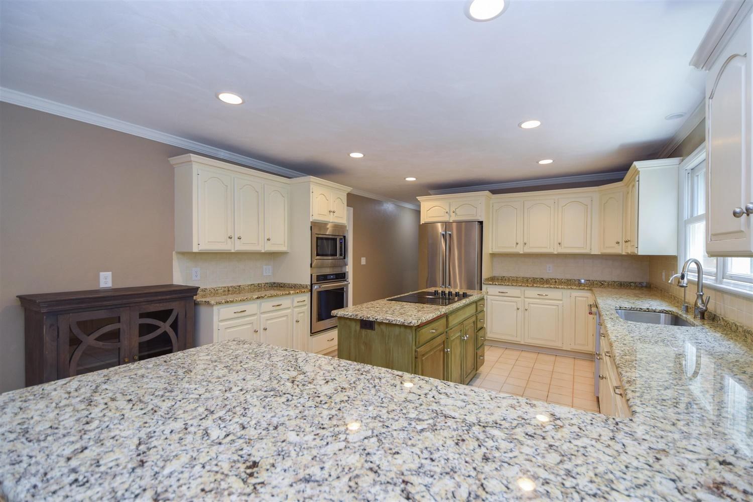 5343 Silver Fox Road Roanoke, VA 24018 - Photo 14 of 42 11-5343 Silver Fox-11