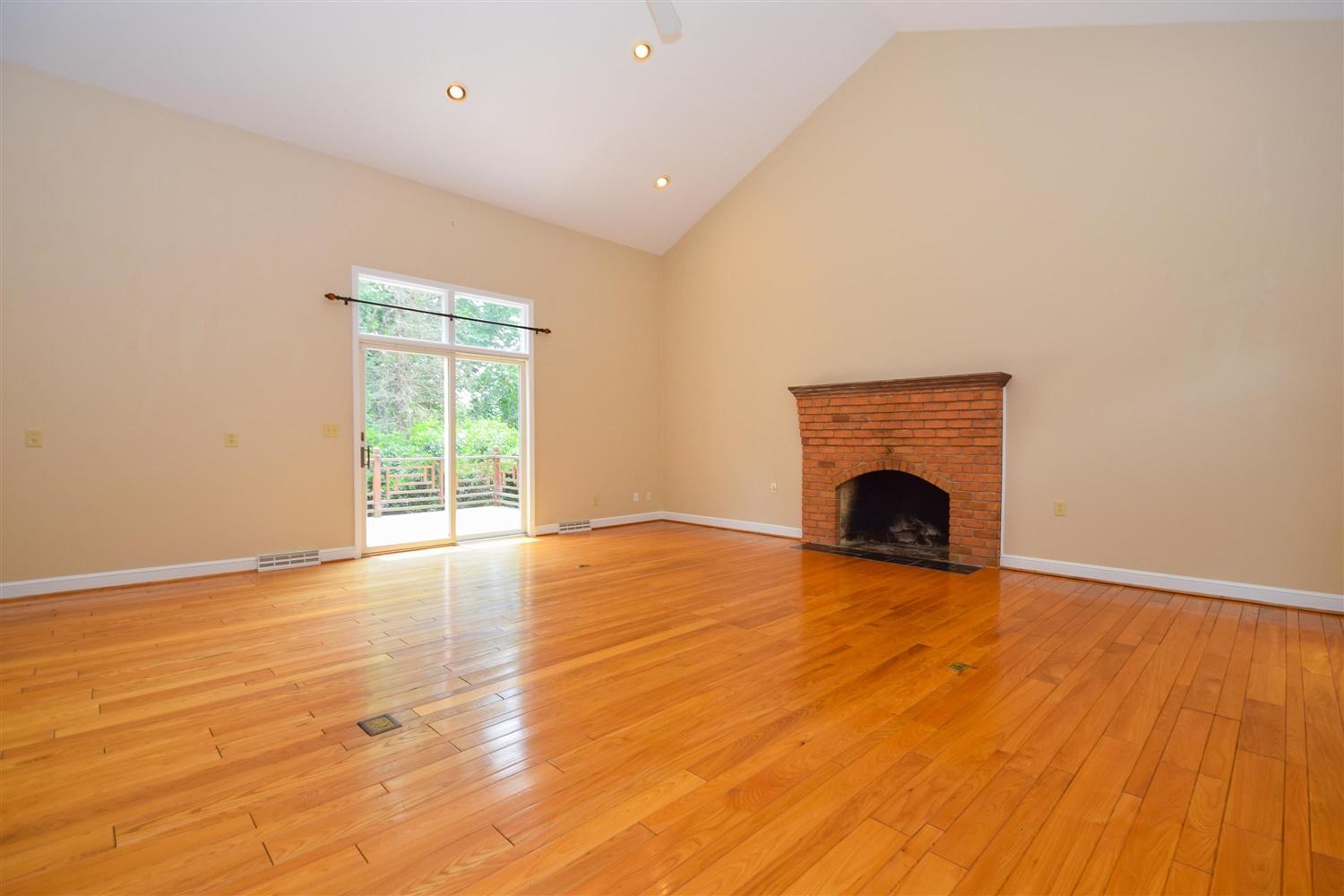 5343 Silver Fox Road Roanoke, VA 24018 - Photo 9 of 42 06-5343 Silver Fox-6