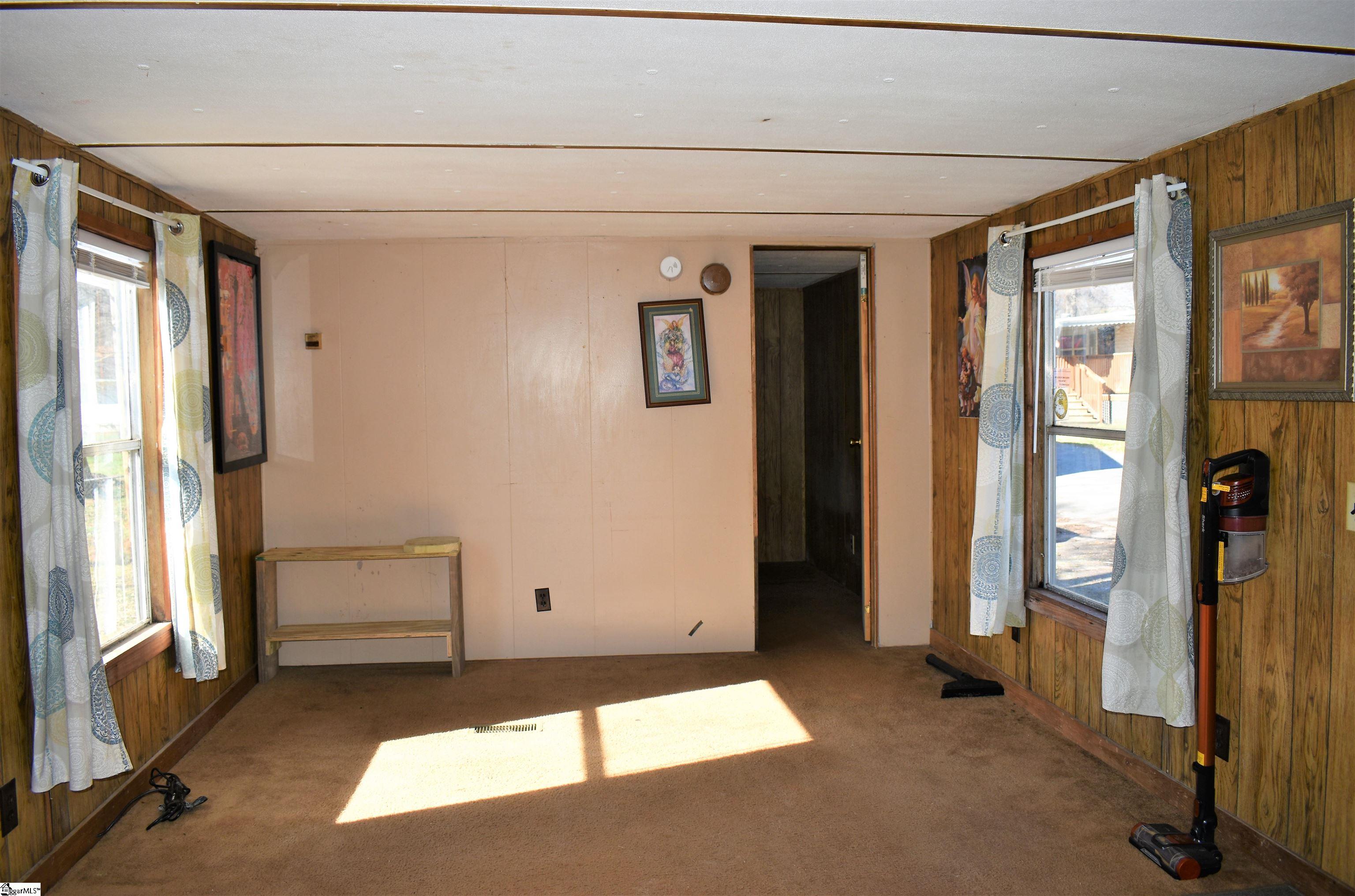 113 West Woodland Road Easley, SC 29640 - Photo 16 of 22 Gallery Image 16