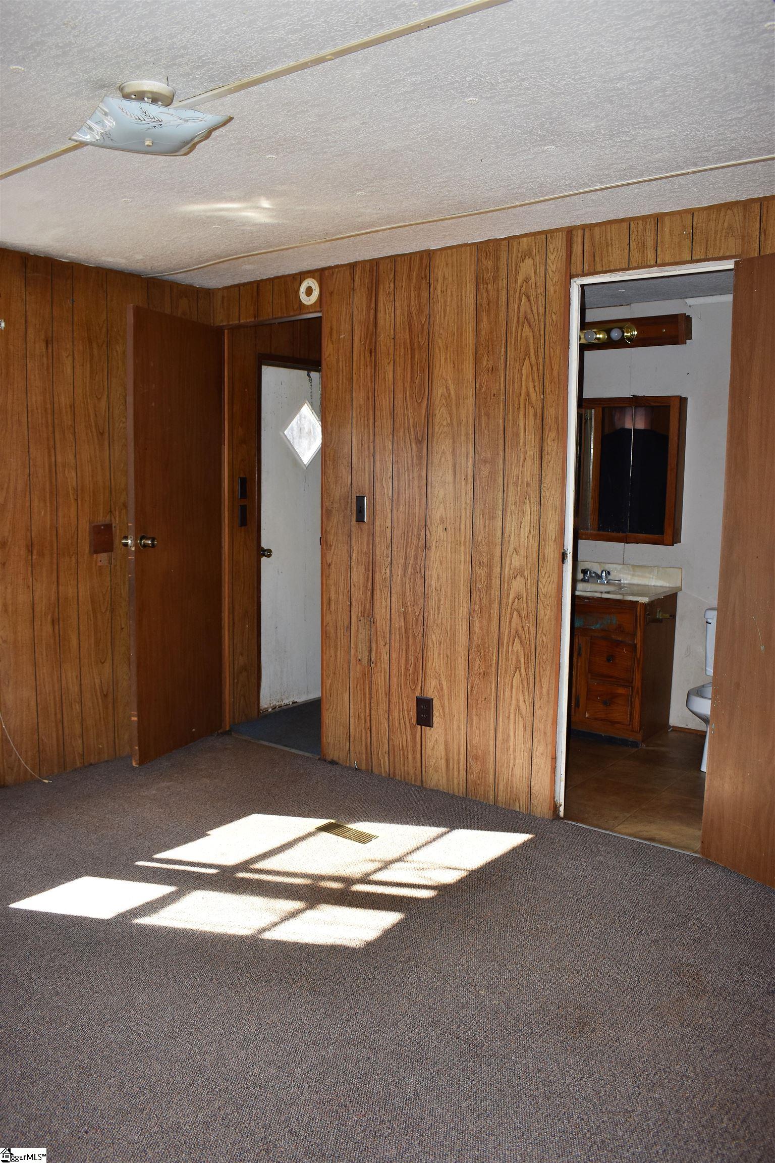 113 West Woodland Road Easley, SC 29640 - Photo 9 of 22 Gallery Image 9