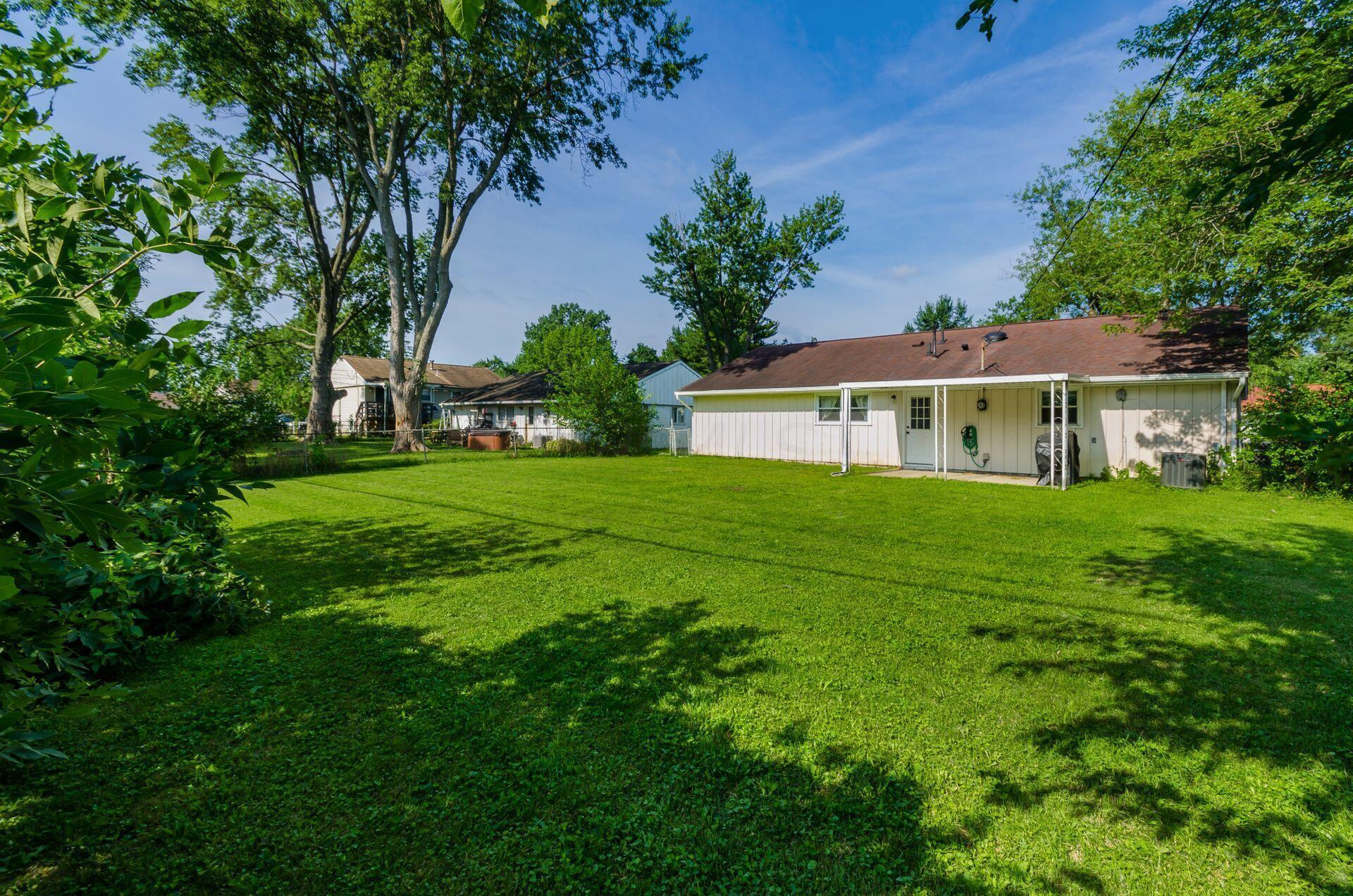 282 Lincolnshire Road Gahanna, OH 43230 - Photo 32 of 42 037_4f85d_D Licolnshire Rd014