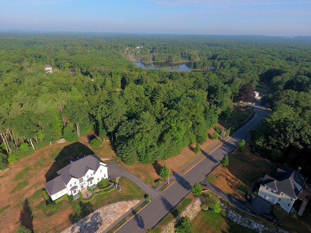 30 Olde Coach Road North Reading, MA 01864 - Photo 10 of 14 Gallery Image 10