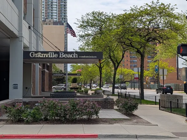$137,700 | 6171 North Sheridan Road, Unit 1408, Chicago, IL 60660