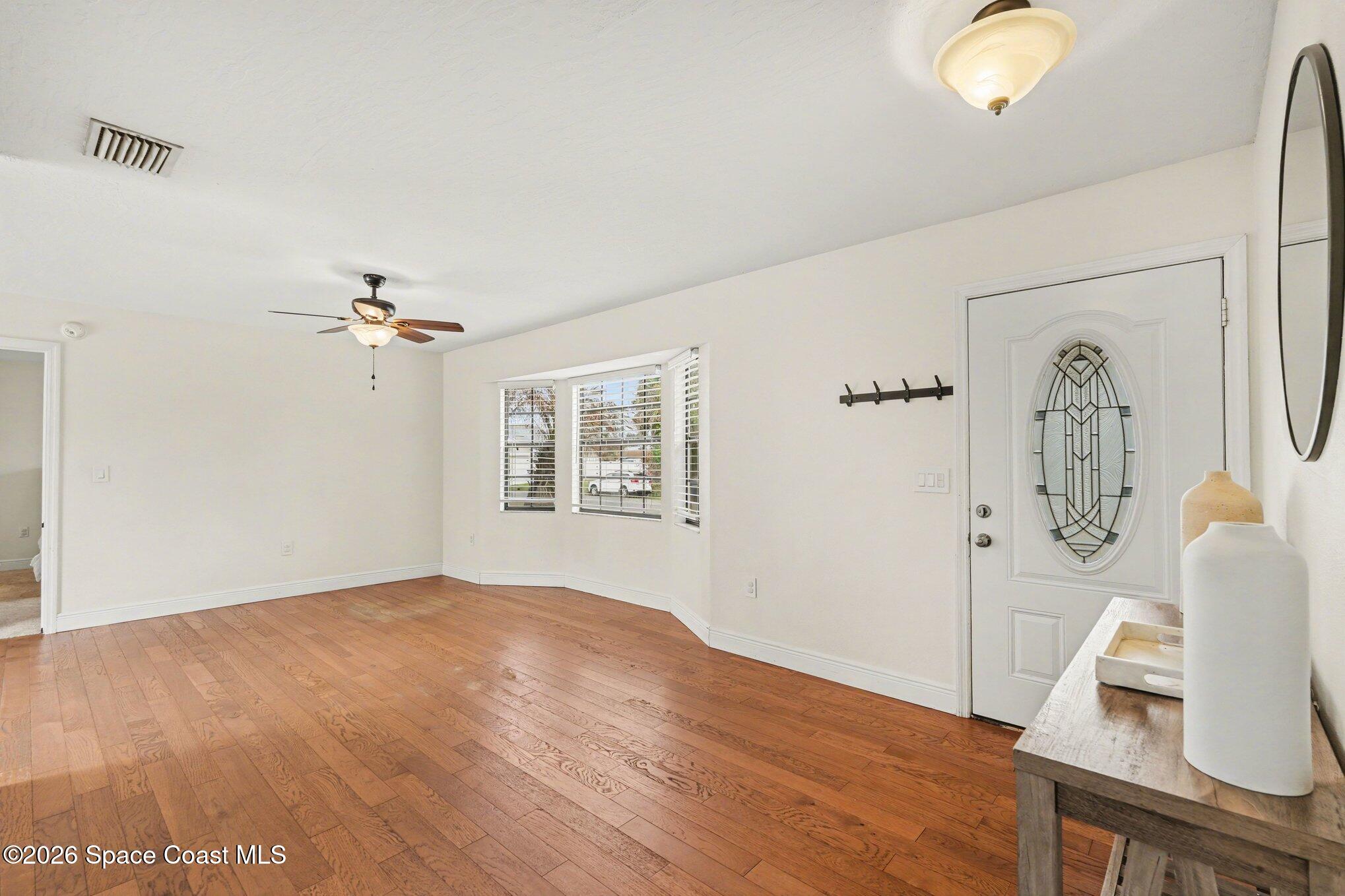 408 Crystal Mist Road Northwest Palm Bay, FL 32907 - Photo 2 of 22 003_file_2746