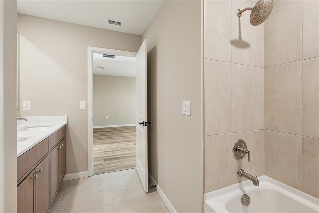4465 Northwest 37th St Road Ocala, FL 34482 - Photo 17 of 19