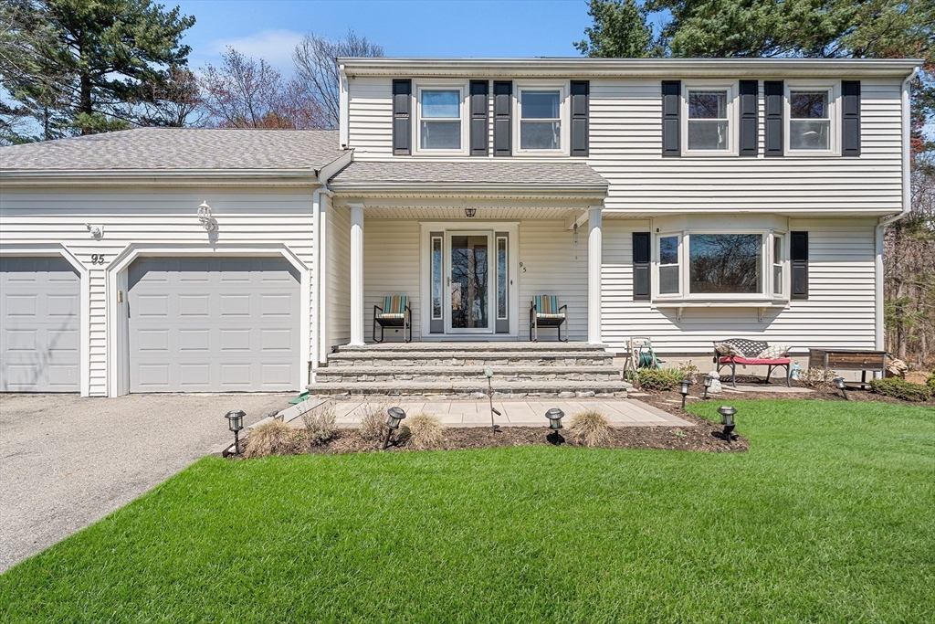 95 Evergreen Road Tewksbury, MA 01876 - Photo 2 of 31 Gallery Image 2