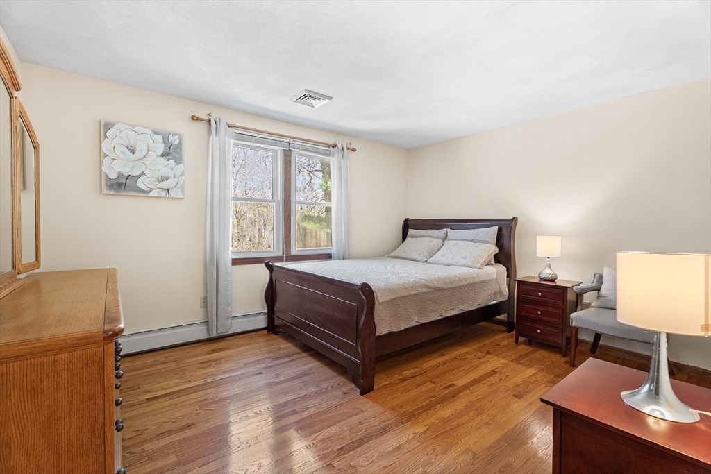 95 Evergreen Road Tewksbury, MA 01876 - Photo 25 of 31 Gallery Image 25