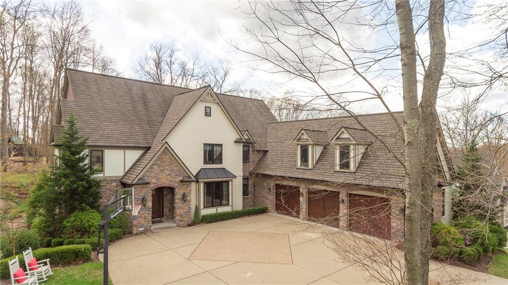 813 Mt Pleasant Road Mars, PA 16046 - Photo 2 of 25 Gallery Image 2