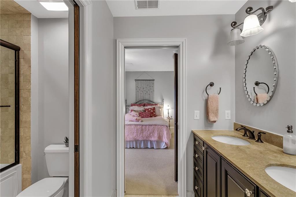 813 Mt Pleasant Road Mars, PA 16046 - Photo 18 of 25 Gallery Image 18