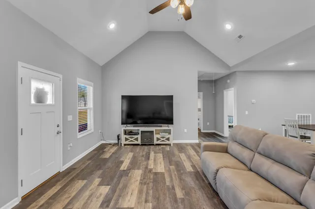 $389,500 | 116 Kasen Lane, Summertown, TN 38483