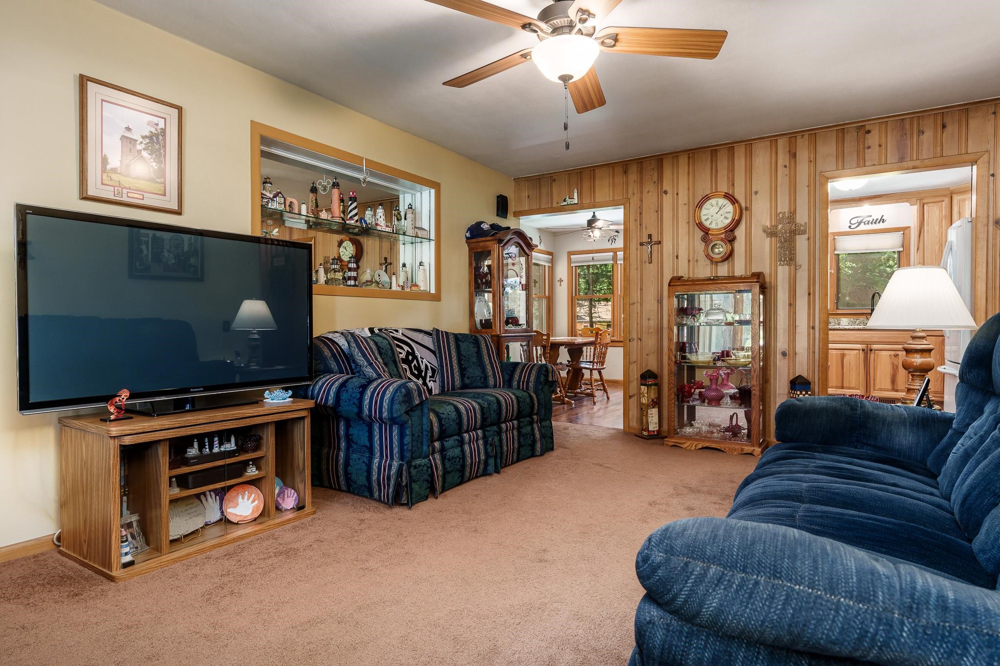 3709 Renfro Road Cherry Valley, IL 61016 - Photo 7 of 48 Gallery Image 7