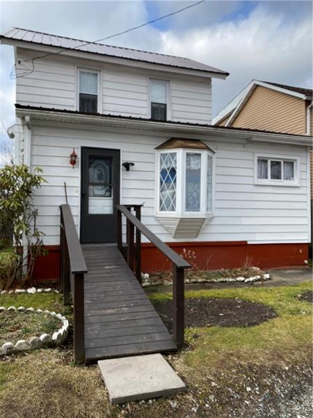 998 Broadford Road Everson, PA 15631 - Photo 1 of 8 Gallery Image 1
