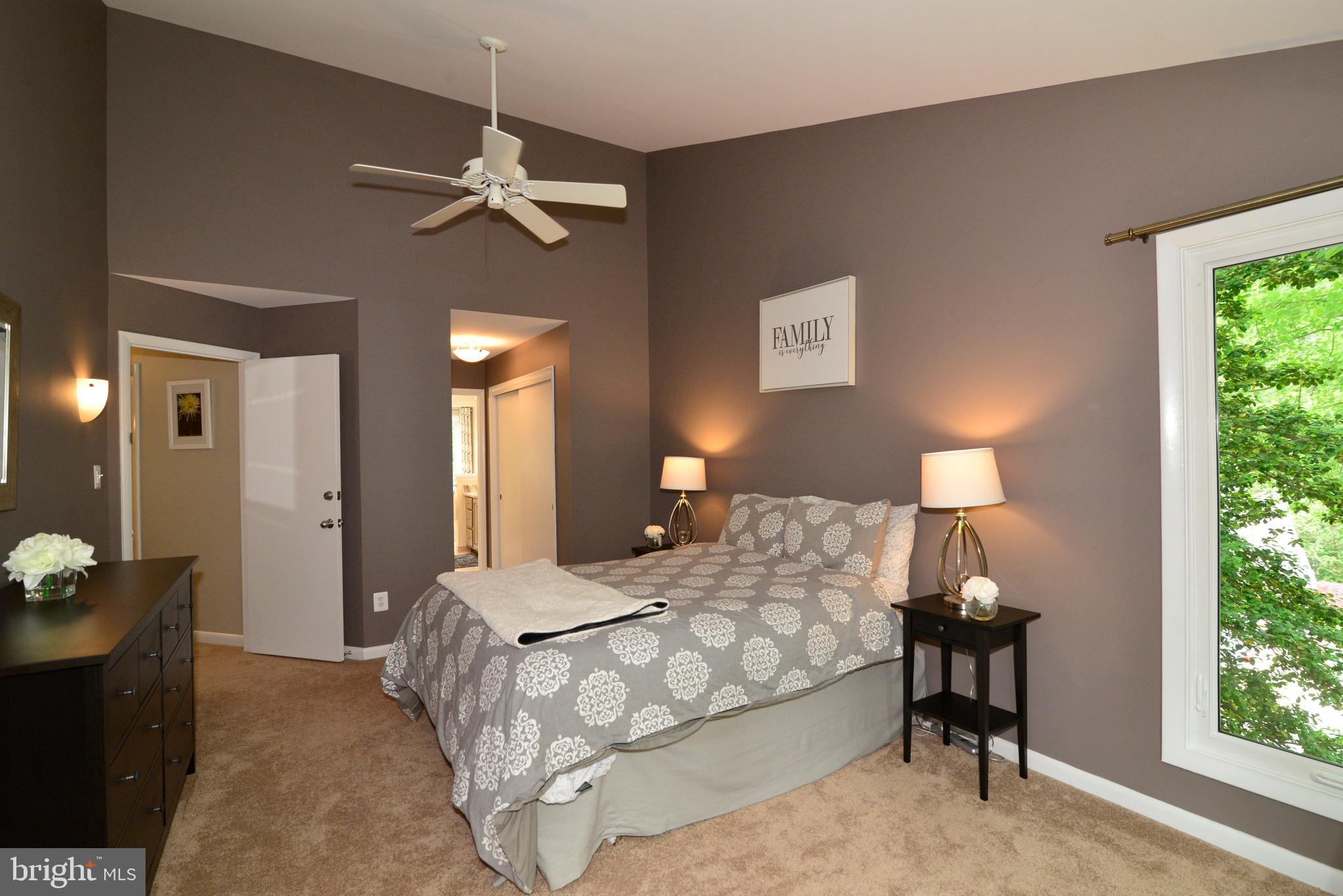 11609 Chapel Cross Way Reston, VA 20194 - Photo 16 of 32 Master Bedroom Suite.